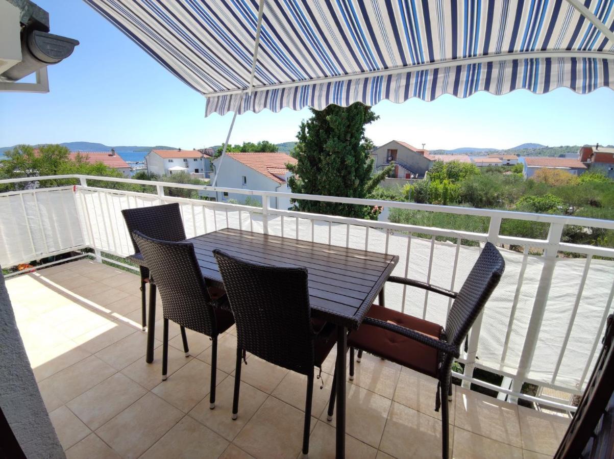 Apartments Vodice Srima المظهر الخارجي الصورة