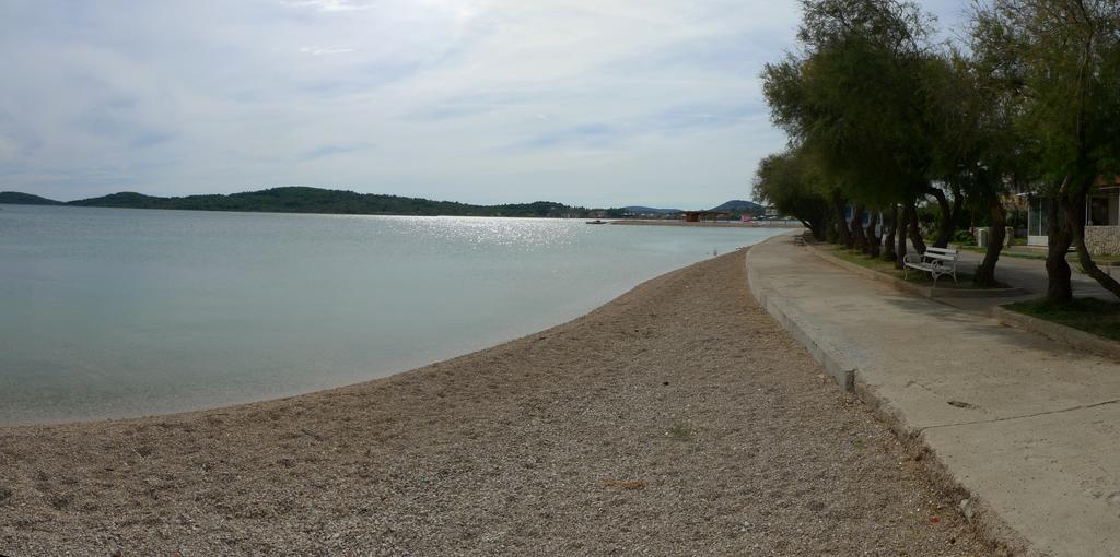 Apartments Vodice Srima الغرفة الصورة